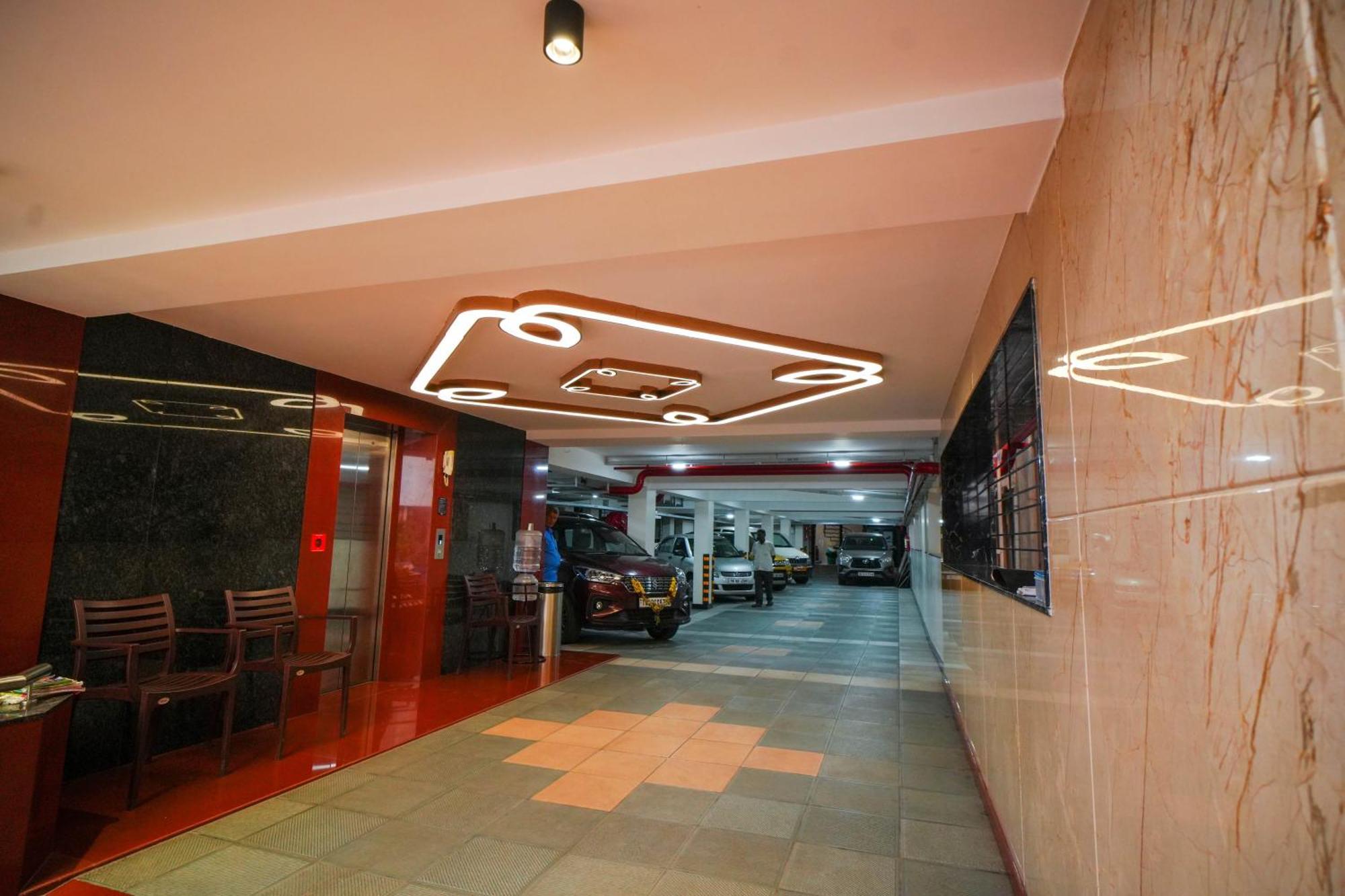 Hotel Grand Sabarees Madurai Exterior photo